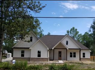 210 Kings Row, Lumberton, TX 77657