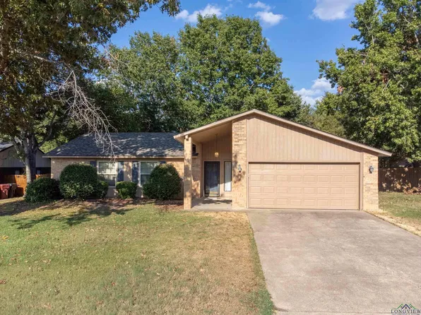 213 Lawndale St, Hallsville, TX 75650