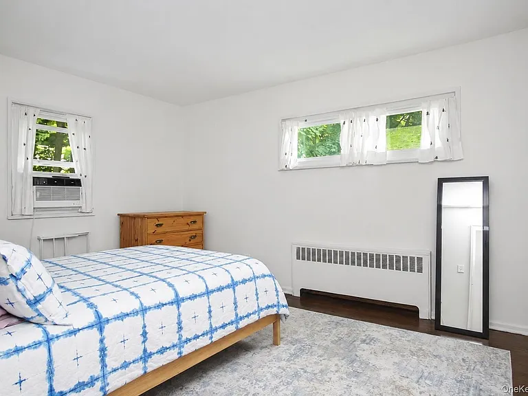 7 Tudor Pl — Photo 12