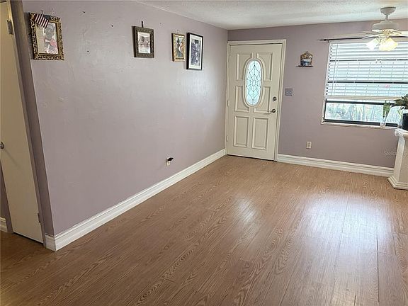 3rd image of 4802 E Curtis St