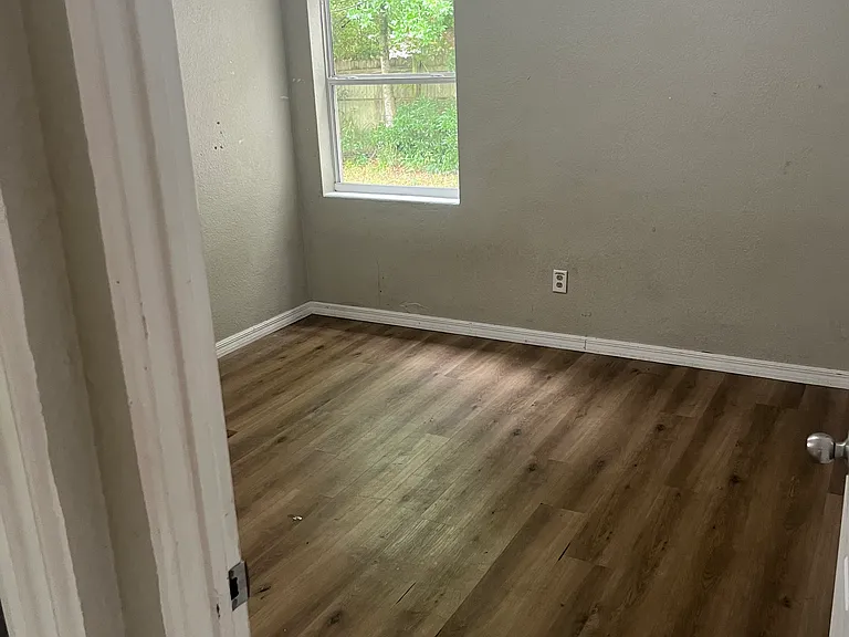 113 Country Club Cir — Photo 4