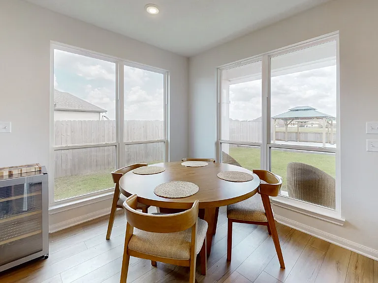 293 Harvest Lake Dr — Photo 12