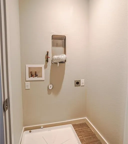 701 Zennia St #B — Photo 23