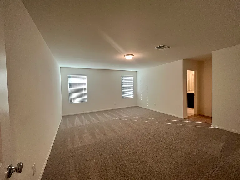 6947 Wildhorse Creek St — Photo 8