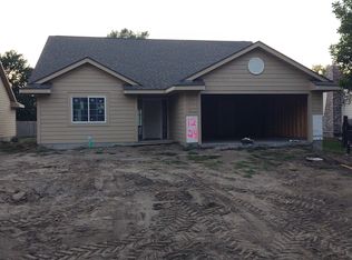 1224 N 29th St, Council Bluffs, IA 51501
