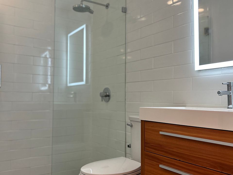 1st image of 1855 Palm View Pl APT 118