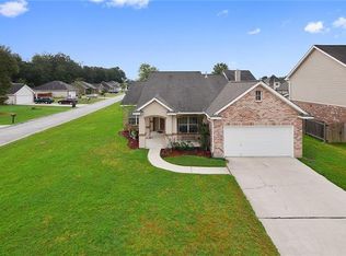 788 Solomon Dr, Covington, LA 70433