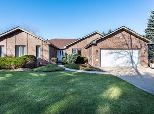 4050 Blackstone Ave, Gurnee, IL