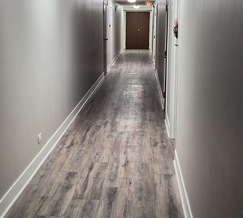 3rd image of 711 S River Rd APT 704