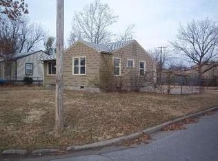7121 E Newton Pl, Tulsa, OK 74115