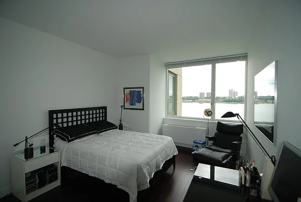 Rented by Nest Seekers International | media 22