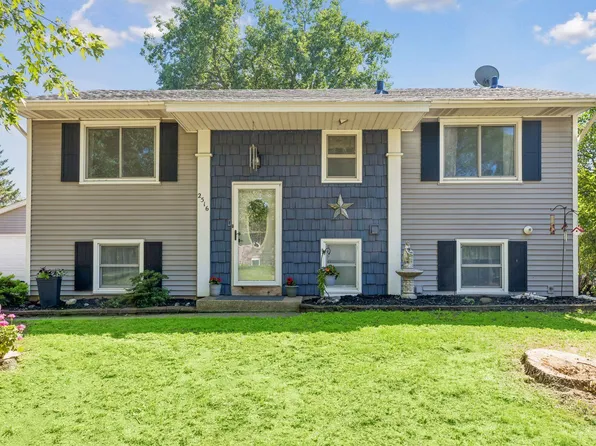 2516 103rd Ave NW, Coon Rapids, MN 55433