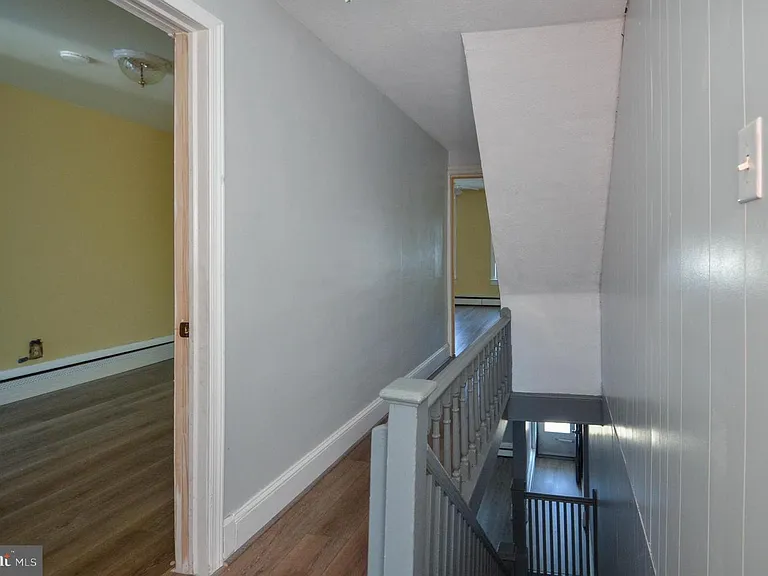 712 Laurel Blvd — Photo 20