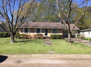 407 8th St, Marks, MS 38646