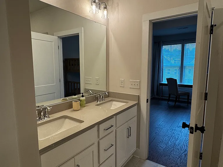 110 Wesser St — Photo 26