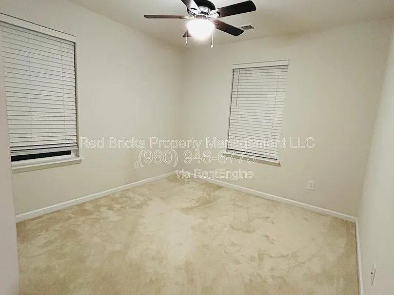 9315 Grand Valley Dr — Photo 35