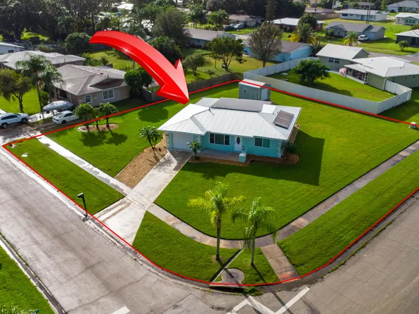 286 SW Dabney Drive, Port St Lucie, FL 34983