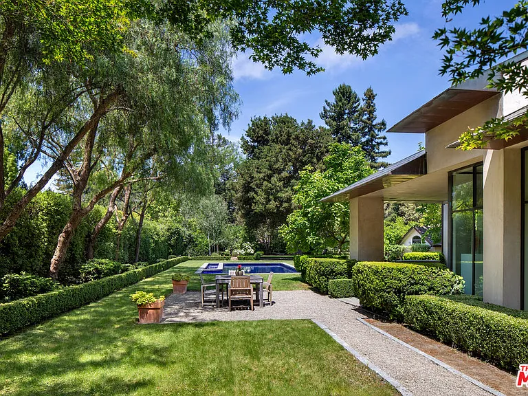74 Atherton Ave — Photo 4