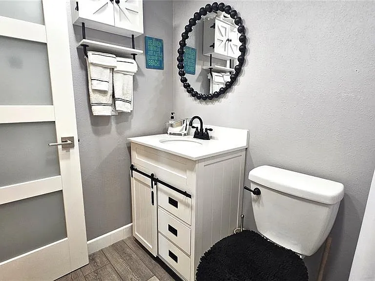 4575 Cove Cir #1105 — Photo 36