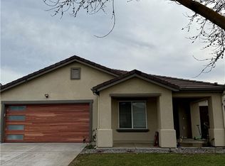 372 Paige Ln, Merced, CA 95341