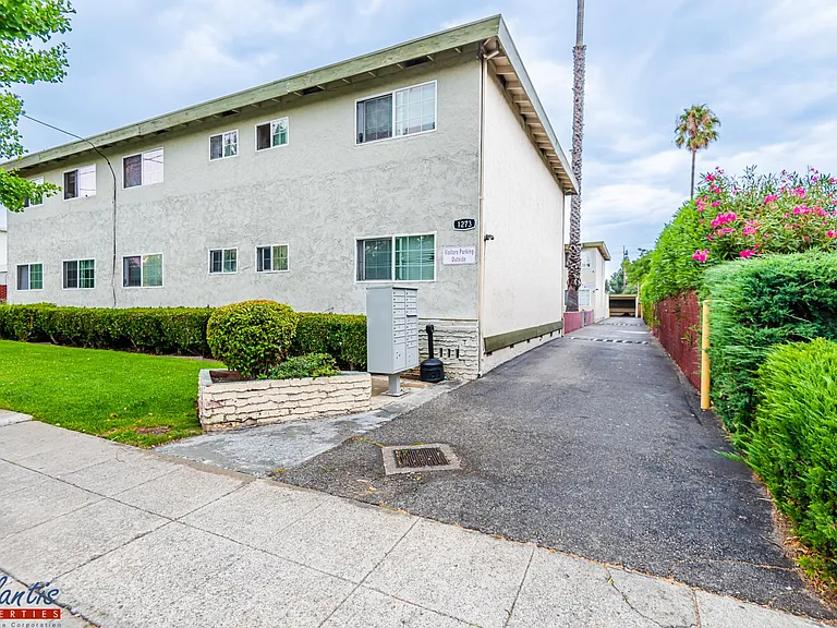 1273 Pedro St #7 — Photo 8