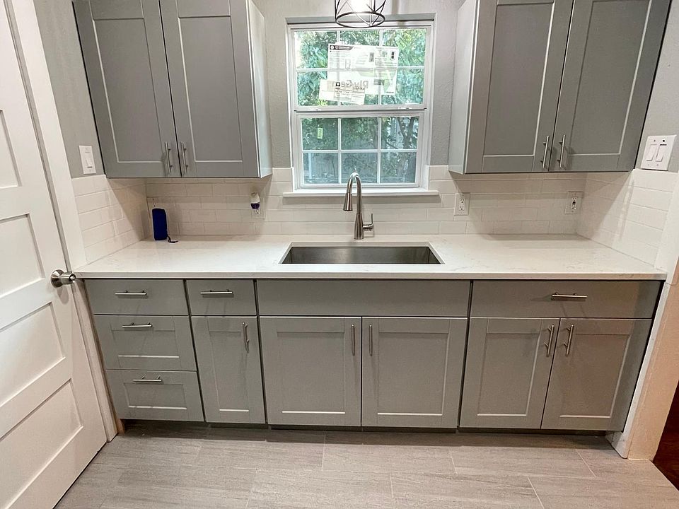 1110 Nolte Dr, Dallas, TX 75208 Zillow