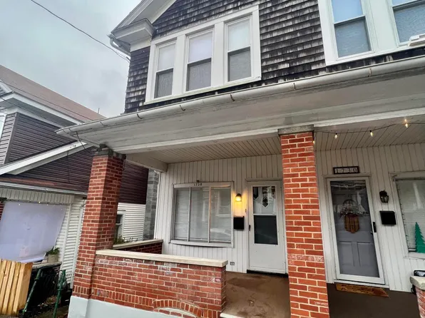 1728 W Walnut St, Coal Township, PA 17866