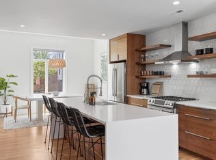 1016 Russell St, Nashville, TN 37206