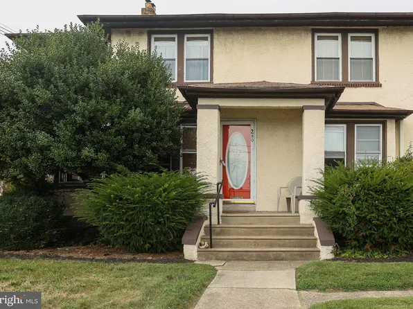 280 N Wycombe Ave, Lansdowne, PA 19050