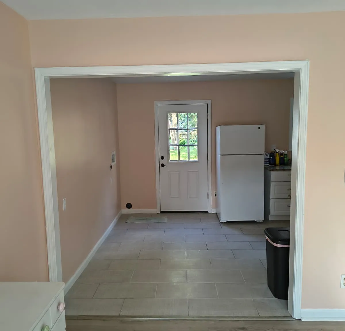 3 bed, $1,600 — Photo 2