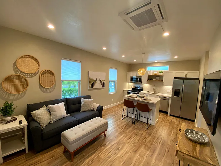 1774 Dove Ln — Photo 1