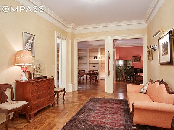 2nd image of 325 W End Ave APT 2B
