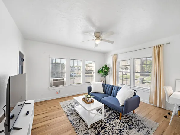 3901 Dallas St, Houston, TX 77023