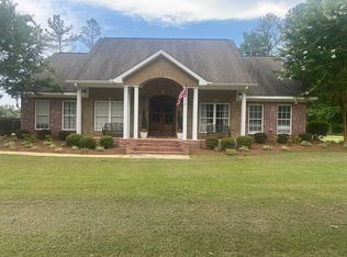 7110 Self Creek Rd, Starkville, MS 39759