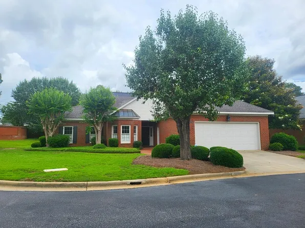 2512-1 Westgate Dr, Albany, GA 31707
