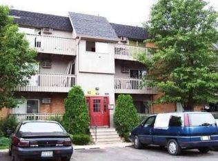 557 Ashland Ave, Aurora, IL 60505