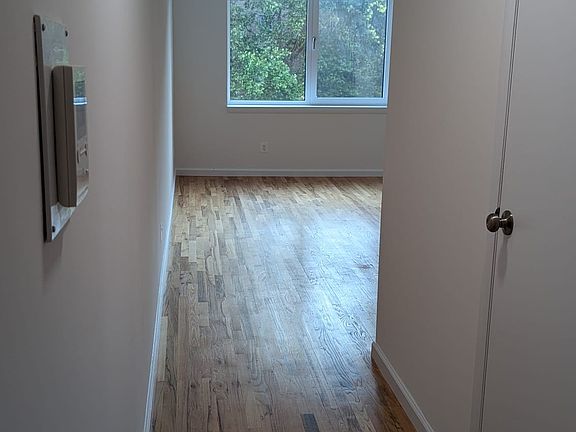 3rd image of 85 Avenue A APT 4B