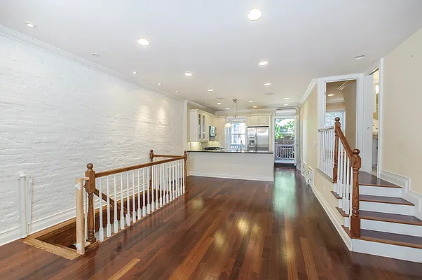 Rented by Corcoran | media 15