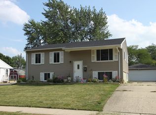 283 Mark Ave, Glendale Heights, IL 60139