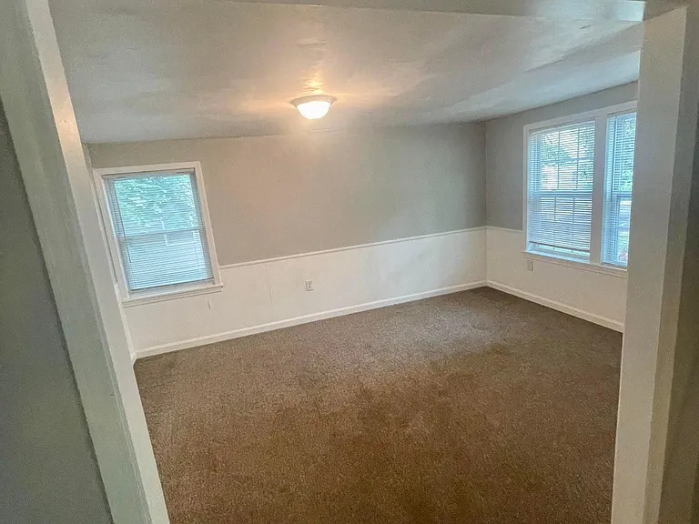 5512 Hunter St — Photo 5