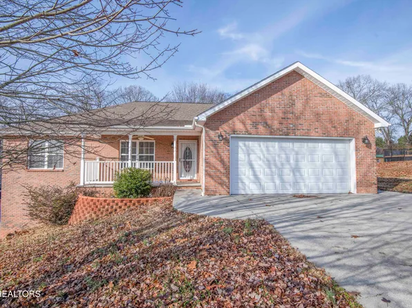 4723 Chesney Meadows Dr, Strawberry Plains, TN 37871