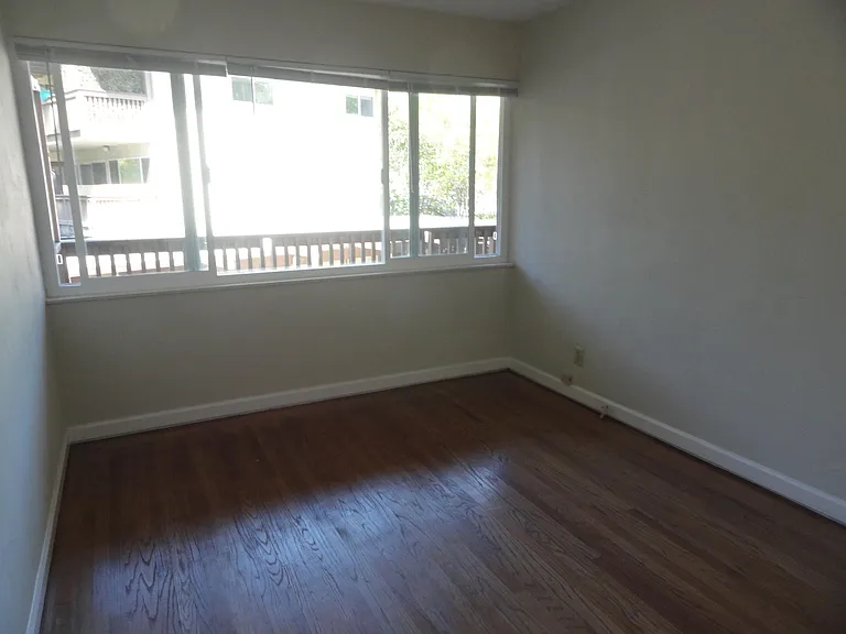 1115 Sir Francis Drake Blvd #3 — Photo 14