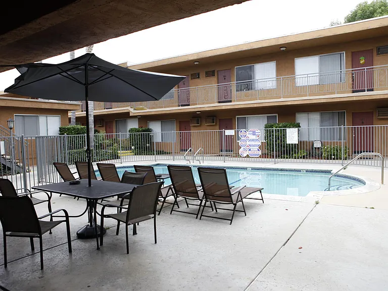 11921 Chandler Blvd — Photo 2
