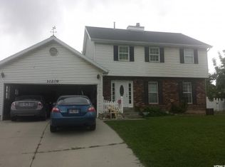 10209 N Oak Ct, Cedar Hills, UT 84062