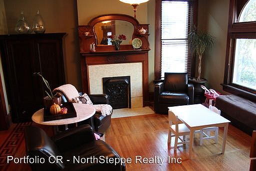 2nd image of 49 W Starr Ave