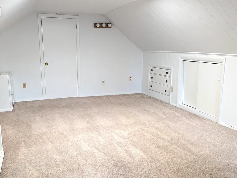 35 Manning St #2 — Photo 11