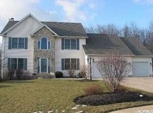 1058 Dover Dr, Medina, OH