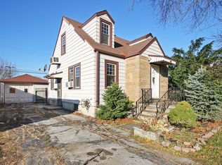 9130 New England Ave, Morton Grove, IL