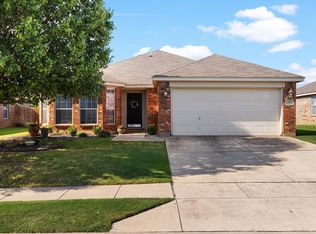 11912 Shine Ave, Rhome, TX 76078