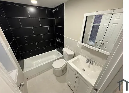 88 Pulaski St #11 — Photo 4